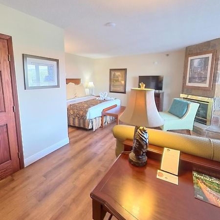 Arbors At Island Landing Hotel & Suites Pigeon Forge Extérieur photo