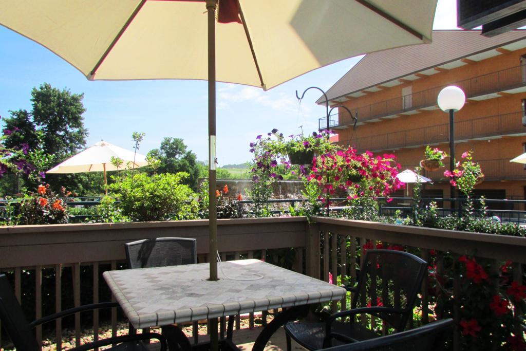 Arbors At Island Landing Hotel & Suites Pigeon Forge Extérieur photo